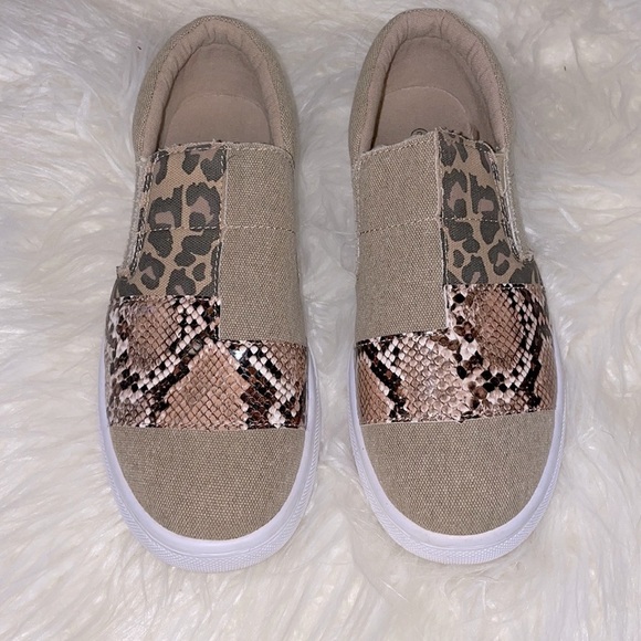 Jolimall Shoes - Jolimall. Snakeprint Slip on Sneakers sz9
